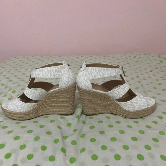 Michael Kors wedge sandals - Picture 6 of 7